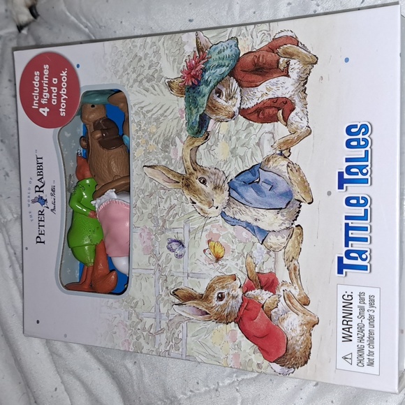 peter rabbit Other - 🛍Peter Rabbit story book & 4 figurines/ BUNDLE ONLY 2or more items
